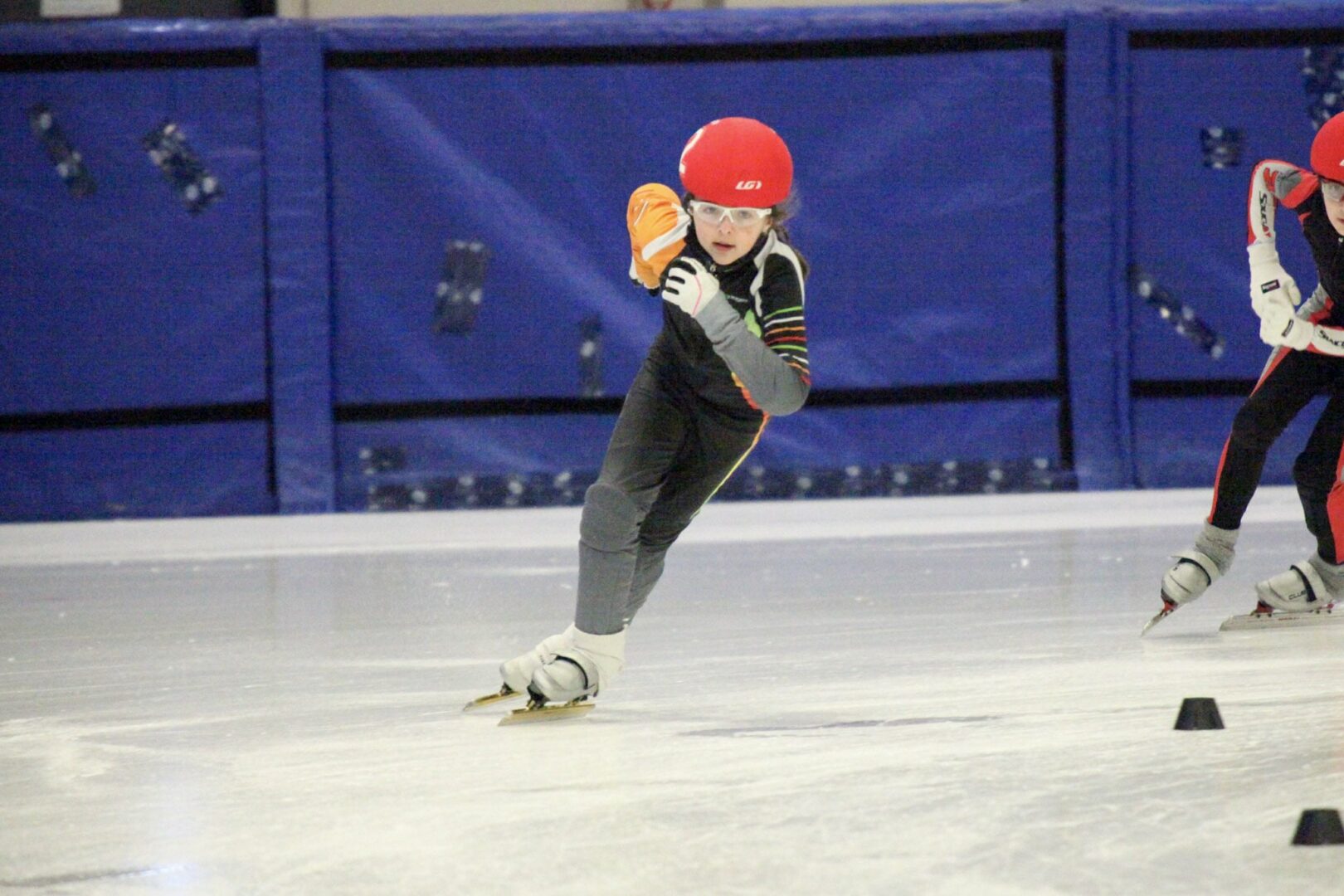 Près d’une centaine de jeunes patineurs de vitesse compétitionneront à Saint-Hyacinthe le 19 octobre. Photo Simon Berlinguet