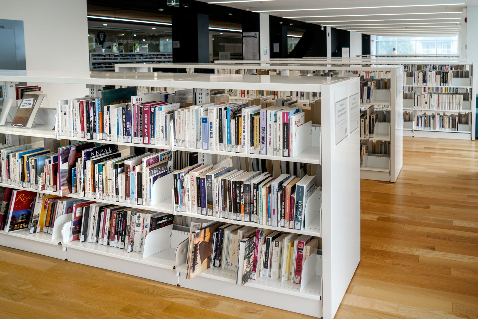 Depuis le 19 octobre, les deux bibliothèques de Saint-Hyacinthe ont éliminé les frais de retard de documents. Photo François Larivière | Le Courrier ©