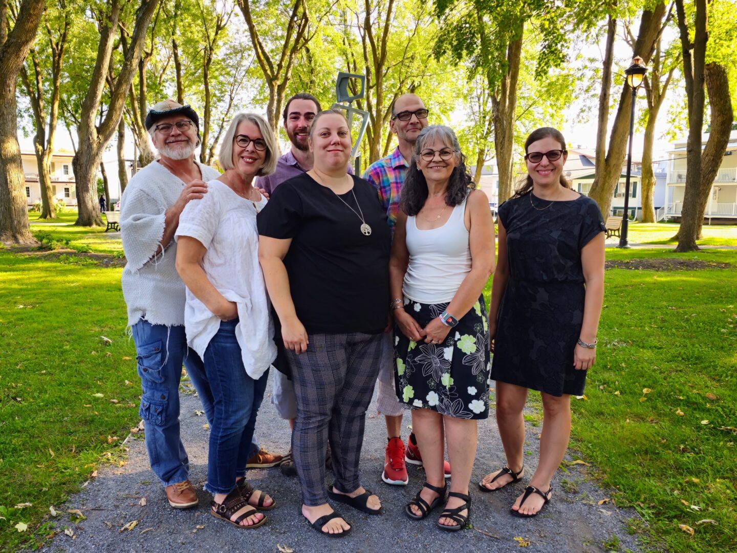 Le comité organisateur est formé de Jeannot Caron, Suzanne Demers, de l’Auberge du cœur Le Baluchon, David Jean, de la Corporation de développement communautaire (CDC) des Maskoutains, Josianne Daigle, du Centre d’intervention jeunesse des Maskoutains (CIJM), Luc Bronze et Odette Gauthier, du Centre de bénévolat de Saint-Hyacinthe, et Annie Guidon, de la Maison alternative de développement humain (MADH). Photo gracieuseté