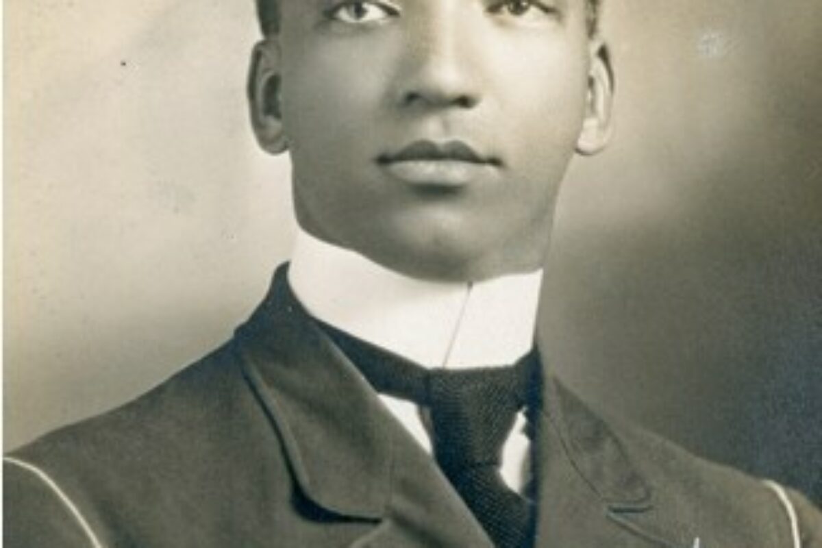 Photo de finissant de Dominique François Gaspard au Séminaire de Saint-Hyacinthe, vers 1911. Photo Centre d’histoire de Saint-Hyacinthe