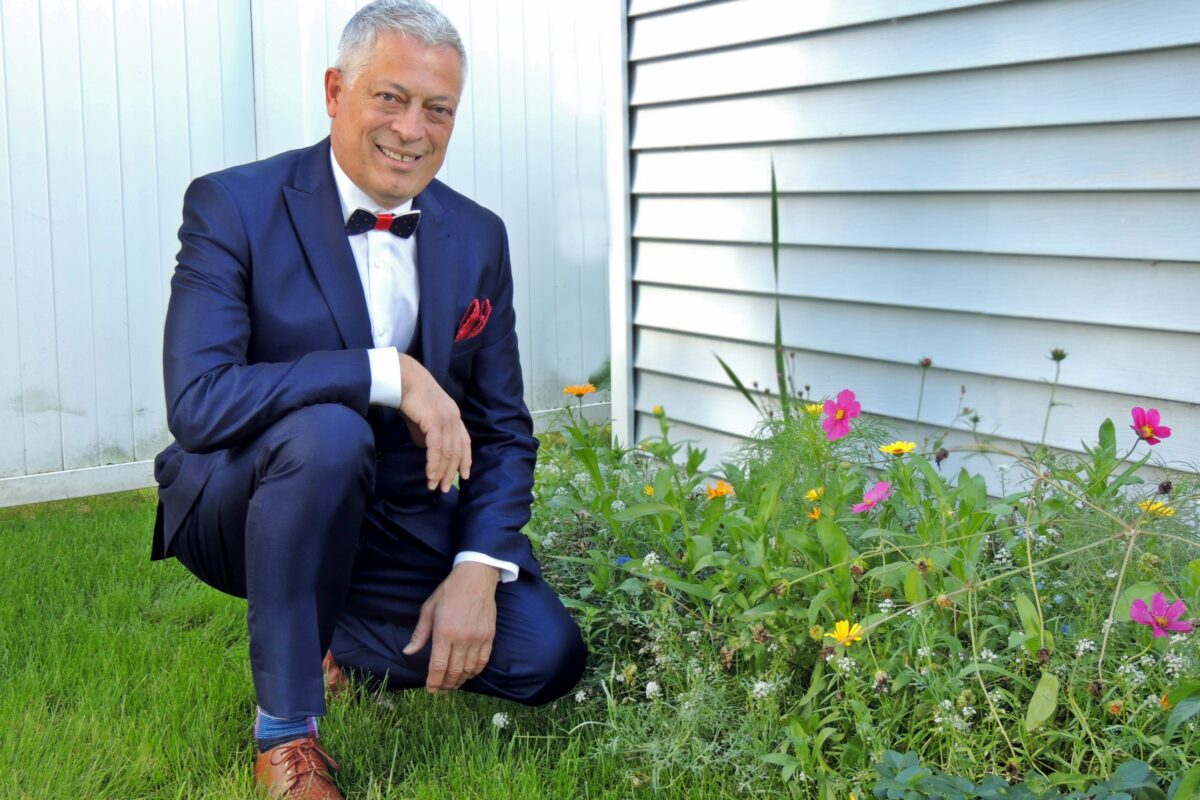 Le Maskoutain Eugène Gagnon offre ses services de célébrant pour les mariages. Photo gracieuseté