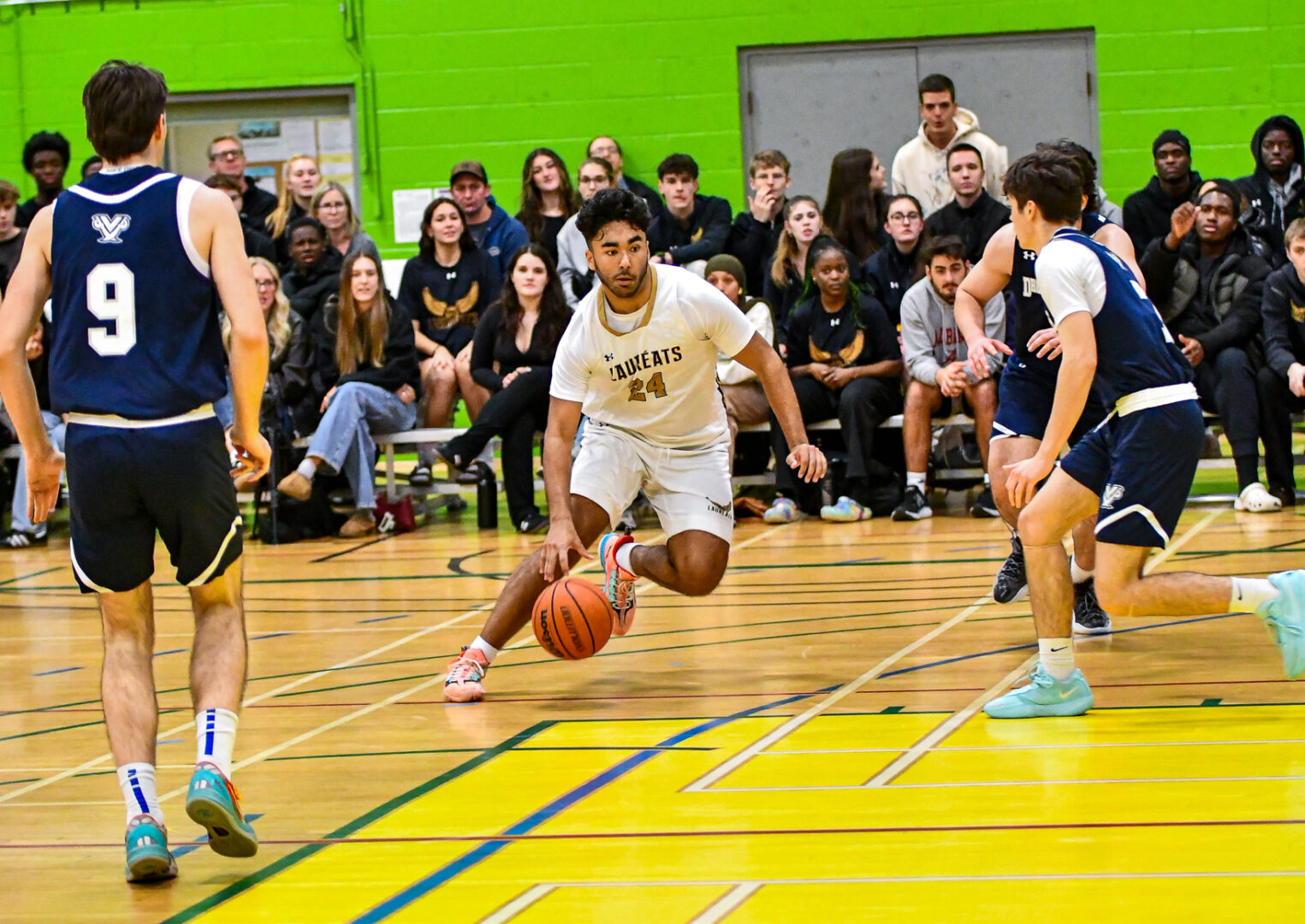 Les Lauréats ont remporté 12 de leurs 14 matchs pour se hisser au 1er rang de leur section en division 2 collégiale et remporter la toute première bannière de leur histoire. Photo Lauréats du Cégep de Saint-Hyacinthe / Laurent Théoret