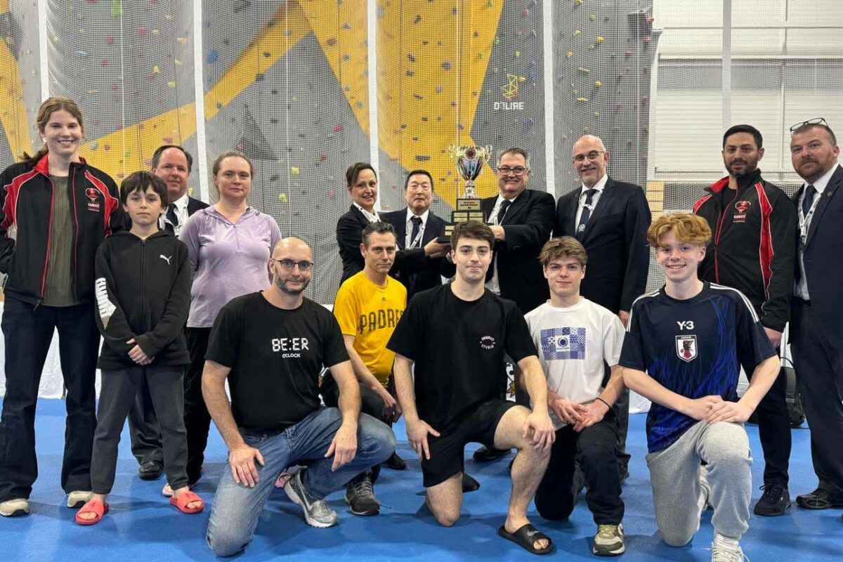 Le Club de karaté maskoutain a soulevé la Coupe du Québec AKS grâce à une récolte de 21 médailles, dont 15 d’or, de la part de ses athlètes. Photo gracieuseté