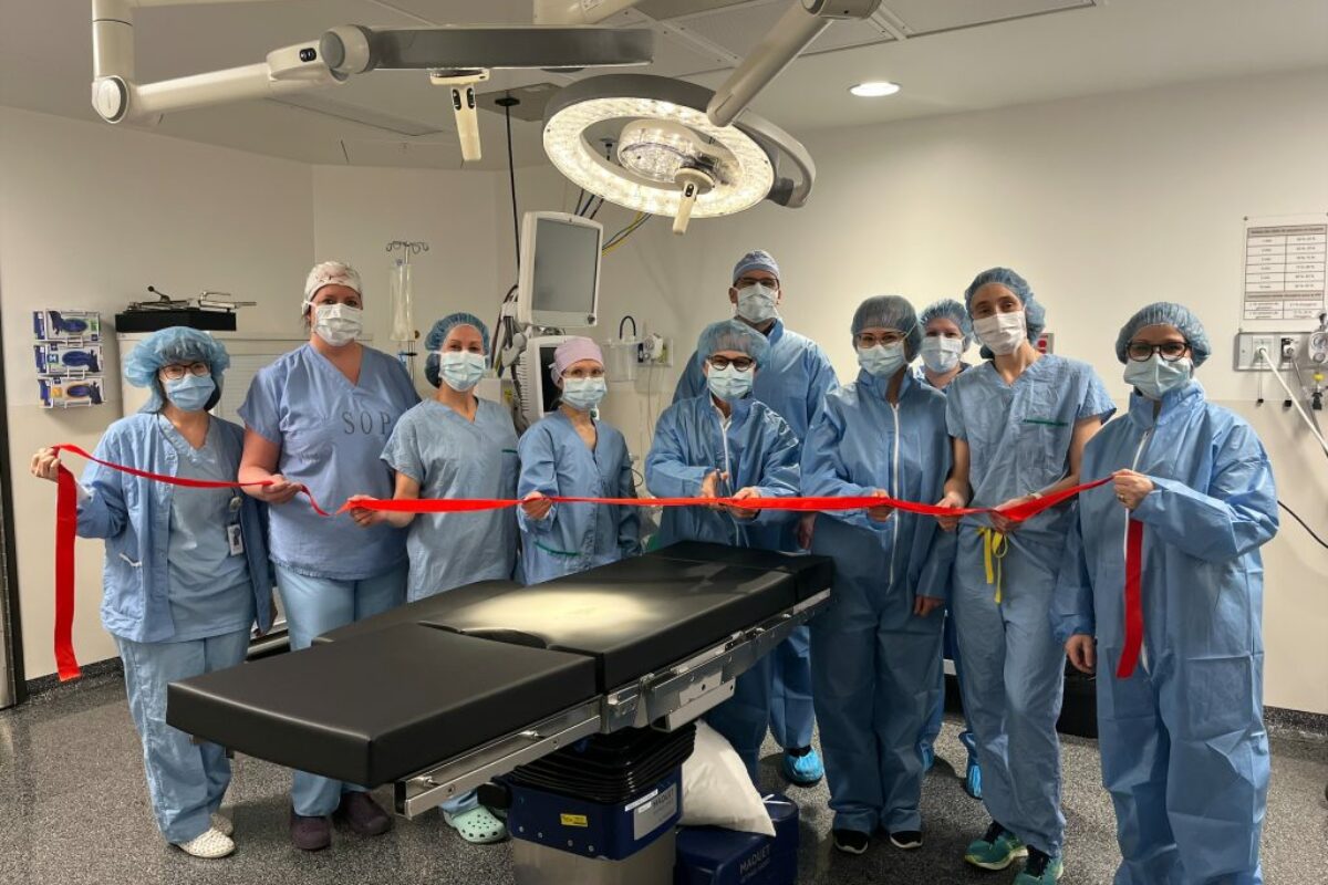 Une nouvelle salle pour les césariennes d’urgence a récemment été inaugurée à l’hôpital Honoré-Mercier. Photo gracieuseté