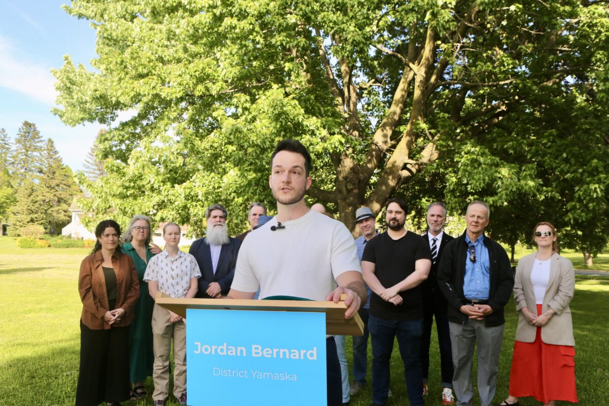 Jordan Morin-Bernard convoite le poste de conseiller du district Yamaska. Photo Robert Gosselin | Le Courrier ©