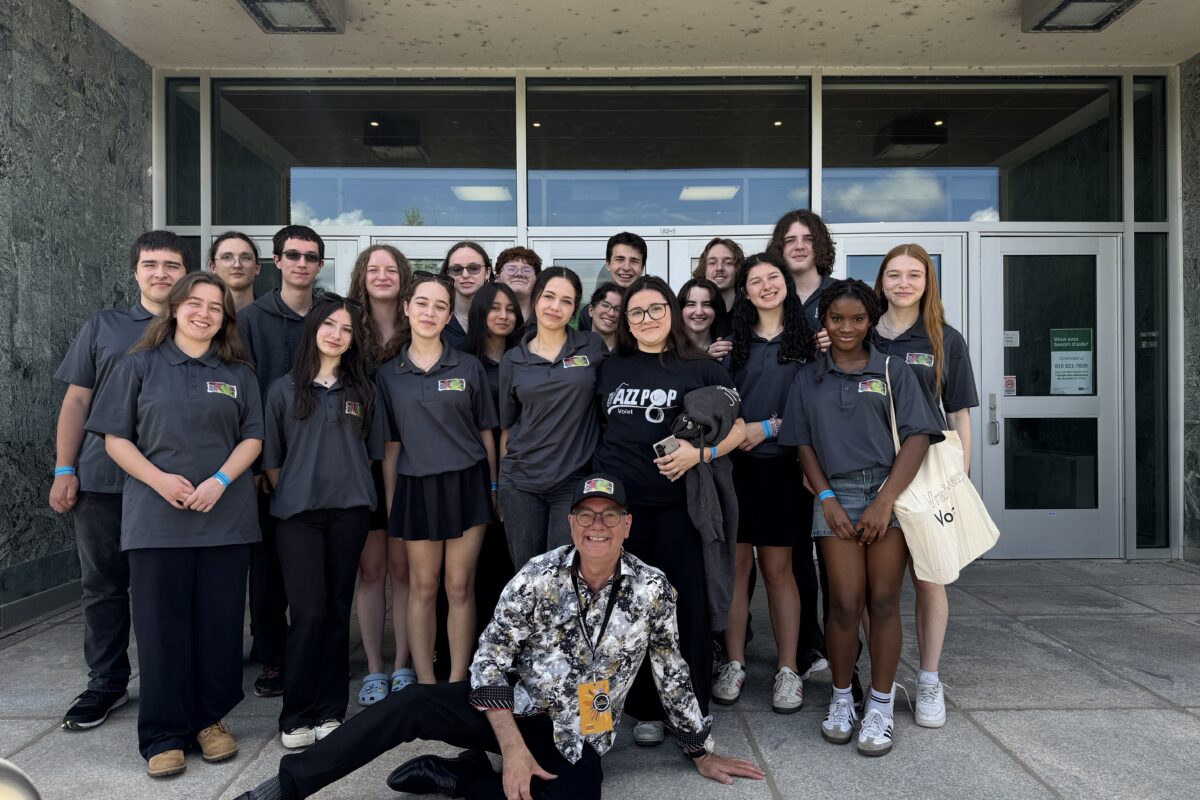 Après avoir brillé dans différents concours au Québec récemment, le Jazz Band de la polyvalente Hyacinthe-Delorme aura l’opportunité de jouer au Festival de Jazz de Montréal cet été, une occasion qui ne s’était pas présentée depuis une douzaine d’années. Photo gracieuseté