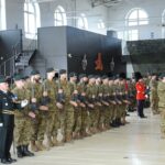 Une partie des membres du 6e Bataillon Royal 22e Régiment assurant la garde de la parade. Photo Caporal Jocelyn Vachon