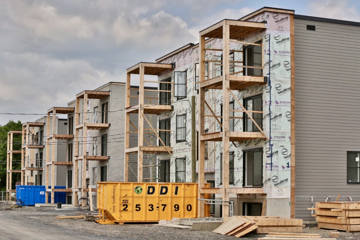 4,200 housing units to be built in the MRC 4,200 housing units to be built in the MRC