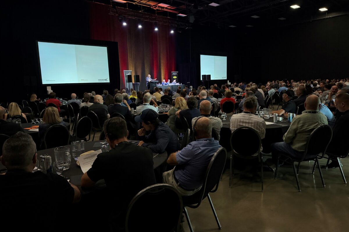 Les membres d’Exceldor se sont réunis au Centrexpo Promutuel Assurance de Drummondville, le 5 juin, pour se prononcer sur l’avenir de la coopérative. Photo Exceldor