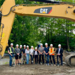 Les promoteurs ont effectué une autre pelletée de terre officielle pour lancer les travaux de construction. Photo gracieuseté