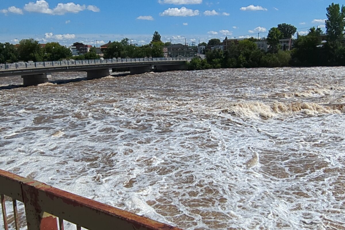 Cet investissement permettra de renforcer la résilience des communautés du bassin versant de la rivière Yamaska face aux effets des changements climatiques, comme lors de fortes pluies. Photothèque | Le Courrier ©