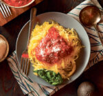 Courge spaghetti à la  sauce tomate