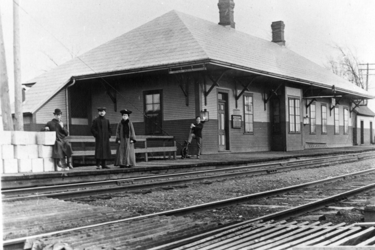 La gare Britannia Mills en 1904. Photo Centre d’histoire de Saint-Hyacinthe, Fonds CH478 Histoire de Saint-Hyacinthe
