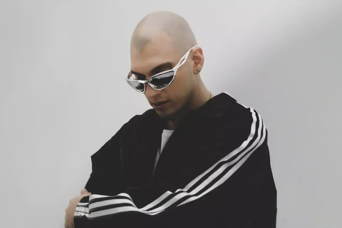 Rymz (photo), Elliot Maginot, Bon enfant et zouz font partie des artistes nommés aux différents galas de l'ADISQ. Photo gracieuseté