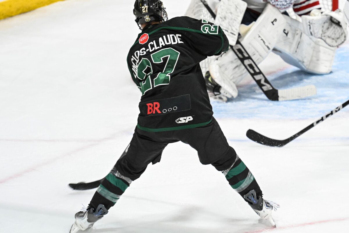 Jérémi Duclos-Claude a marqué lors de ses trois derniers matchs, dont dans la victoire de 4 à 3 en tirs de barrage, dimanche, contre les Lions. Photo François Larivière | Le Courrier ©