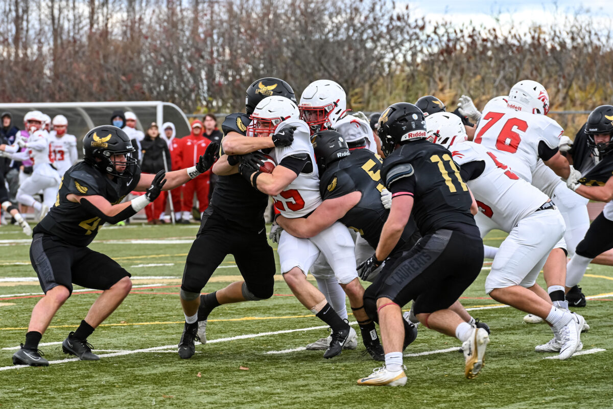 La défensive des Lauréats a été intraitable en demi-finale, menant à une victoire par blanchissage face aux Faucons du Cégep de Lévis. Photo François Larivière | Le Courrier ©