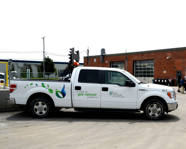 Saint-Hyacinthe renonce aux voitures converties au gaz naturel compressé