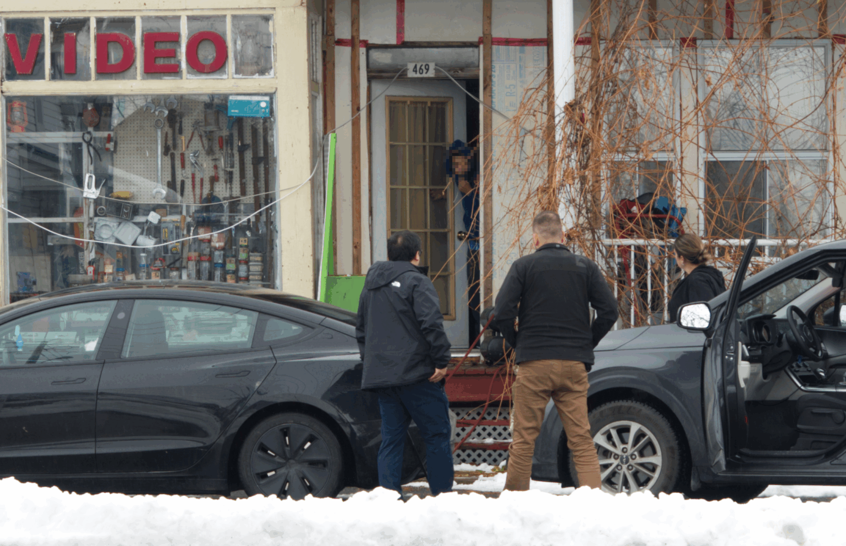 Yahia Meddah forcé de retourner en Algérie